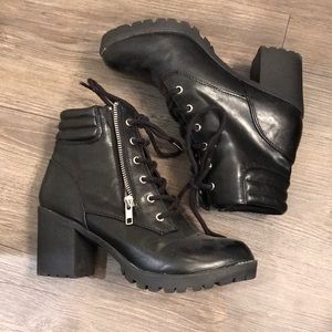 Black tie zip up heeled booties